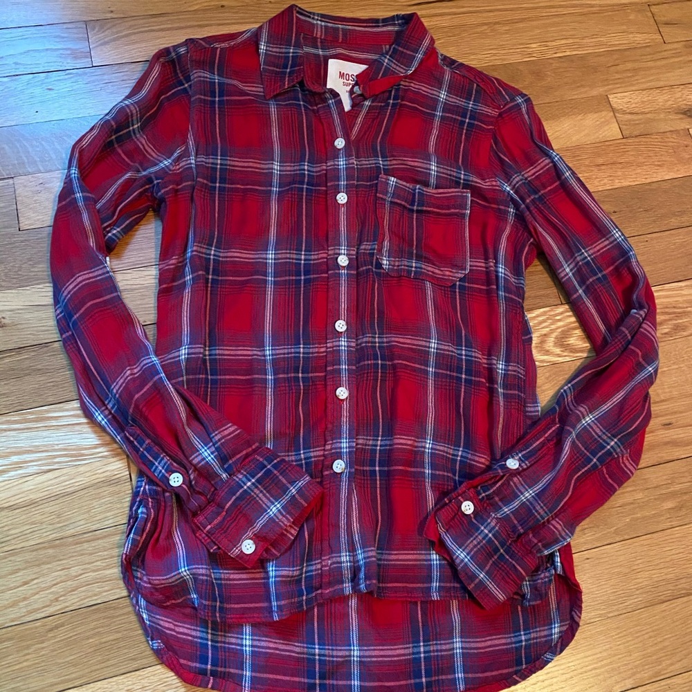 mossimo Red and blue plaid button up flannel
